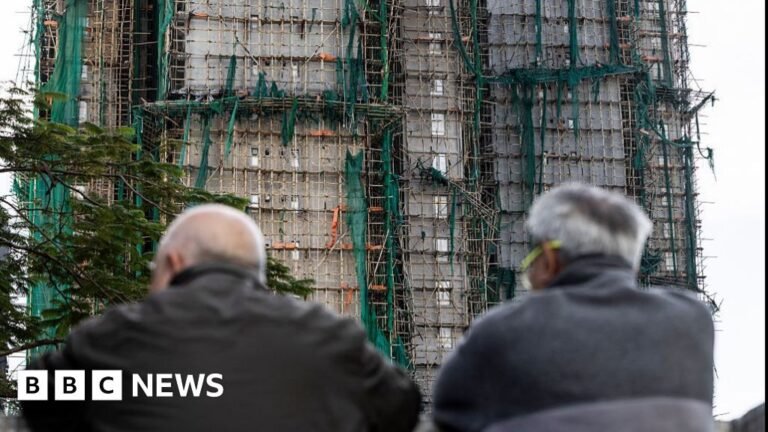 Hong Kong Tower Blocked Fire Death Toll 128