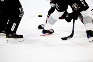 NHL Playoff Odds 2025: The Teams Making the Biggest Moves Early – The Sports Mirror – Sports News, Transfers, Scores