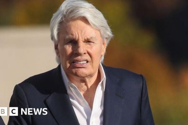 Ex-Abercrombie & Fitch CEO fit to stand trial, prison officials say