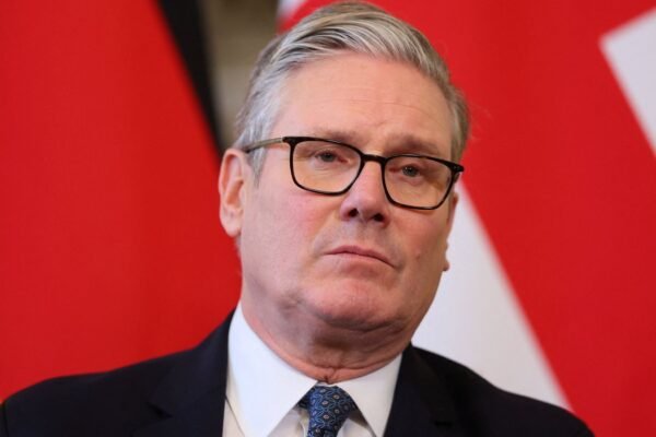 In light of the “super flu” outbreak, Sir Keir Starmer urges medical professionals to accept a deal to prevent Christmas strikes | UK News