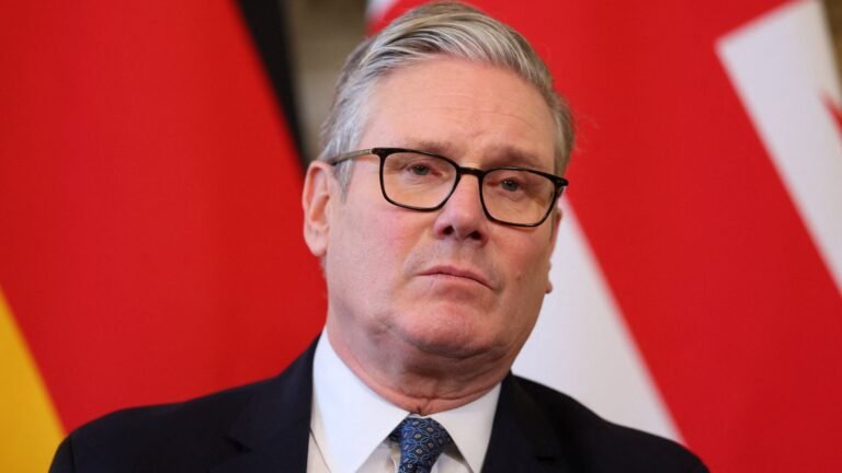 In light of the “super flu” outbreak, Sir Keir Starmer urges medical professionals to accept a deal to prevent Christmas strikes | UK News