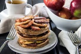 cinnamon-apple-pancakes